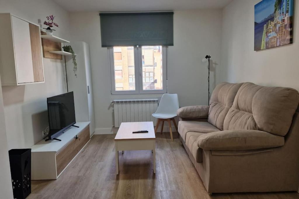 Apartamento Aires De Tineo Oviedo Zewnętrze zdjęcie